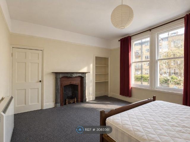 Walcot Buildings, Bath BA1, 4 bed flat to rent, £3,600 pcm | PrimeLocation