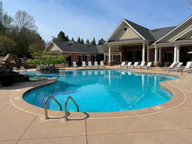 Walden at Providence 3 Bedroom Apartment for Rent at 6500 Walden Run Cir Nw, Huntsville, AL 35806