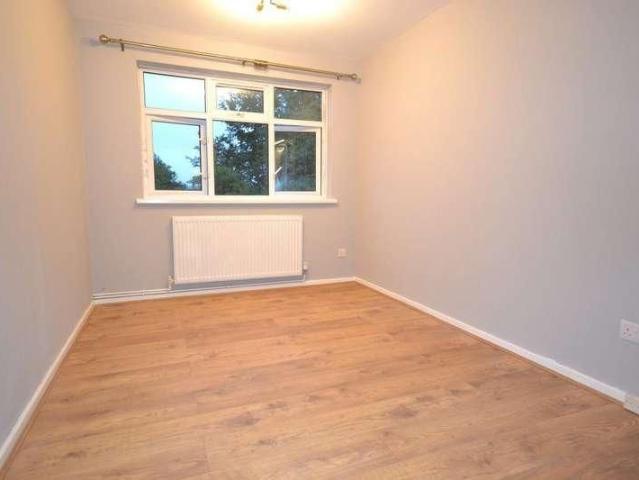 Waldegrave Park, Harpenden, AL5