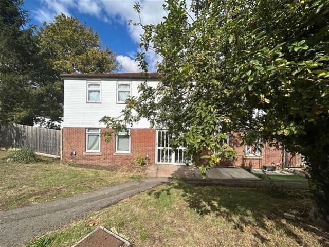 Waldegrave Park, Harpenden 1 bed flat to rent £1,150 pcm £265 pw