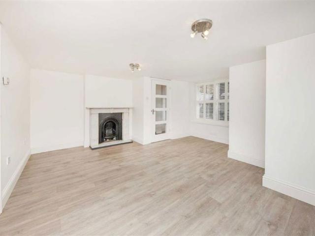 Waldegrave Road, TW11, London