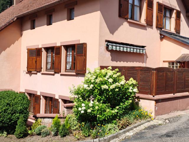 Waldersbach, au pied du Champ du Feu, très jolie maison, cac