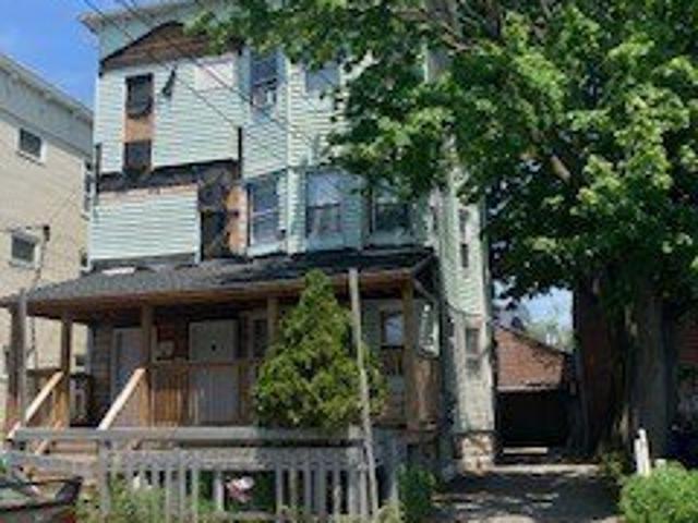 Waldorf Ave, Bridgeport, Home For Sale