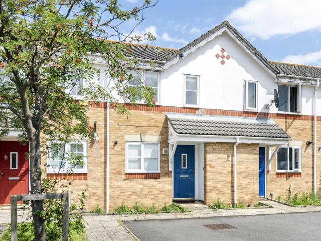Waldstock Road, London SE28 2 bed terraced house to rent £1,800 pcm £415 pw