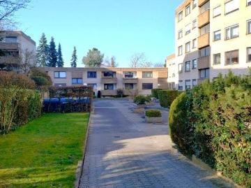 Etagenwohnung kaufen in Freimersdorf - Balkon