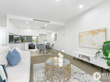 Walk to Metro | Renovated One Bedroom Apartment in Premium School Catchment