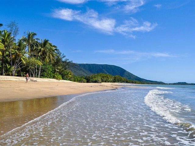 Walk to Beach