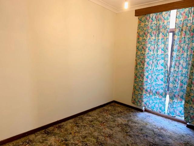 Walk to Belmont Forum! @$650 Per Week