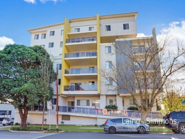Walk to Everything from This Spacious Apartment