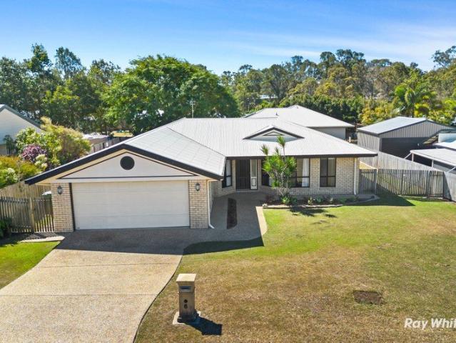 Walk To Golf & Bowls Yeppoon Living at Its Best