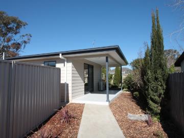 Walk to Kingswood Station & Nepean Hospital