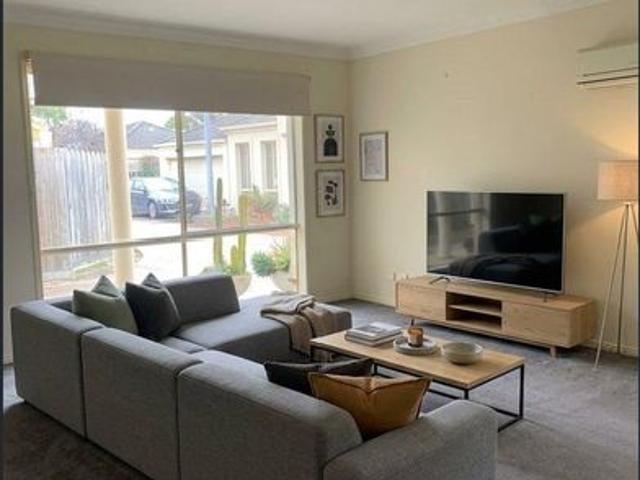 WALK TO PATTERSON RIVER & BEACH! AVAILABLE NOW!