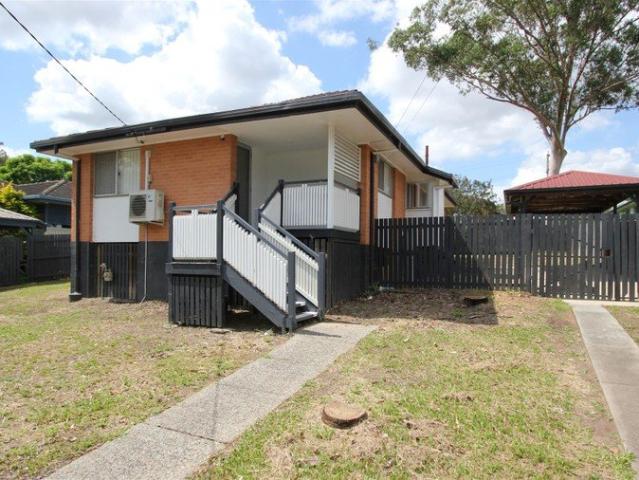 Walk to Riverview Primary School