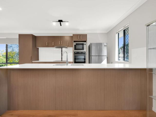 Walk to Shops, Transport & Schools | Fully Furnished or Unfurnished
