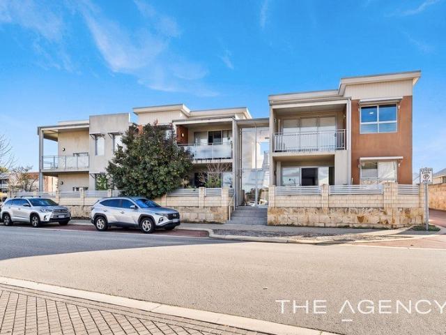 Walk to the Train. Walk to the Shops. Live with Convenience!