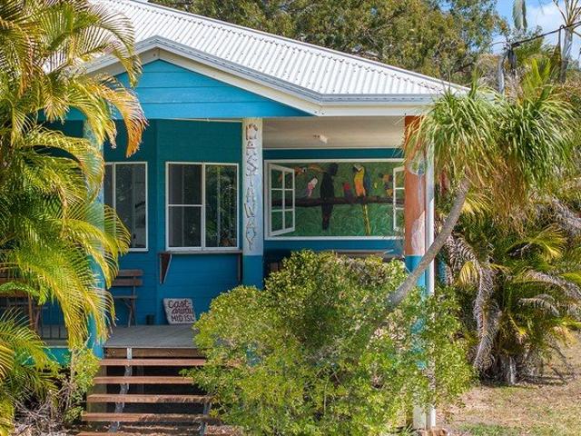 Walk to the Beach. Walk to Town. Live the Agnes Water Dream