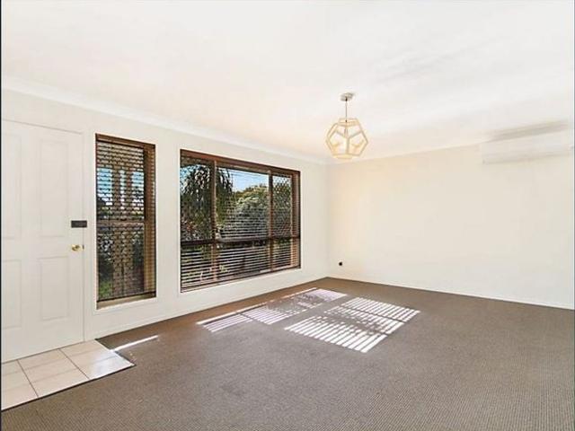Walk to the Beach & Shops – Relaxed Kingscliff Living