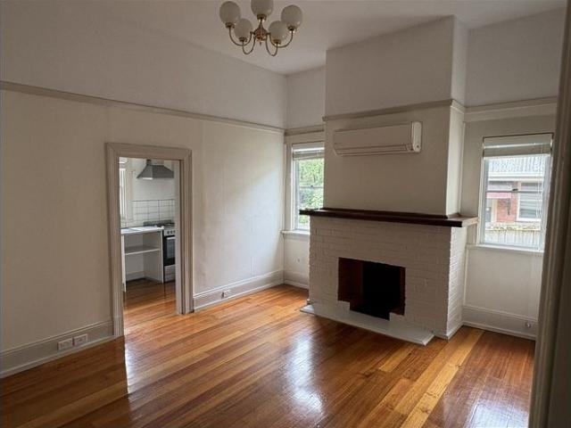 Walk to the CBD from This Stylish East Launceston Home