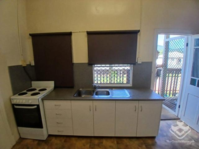 Walk to Town 2 Bedroom Unit in Tully