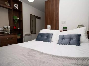 Walker Street, Preston Has an Apartment