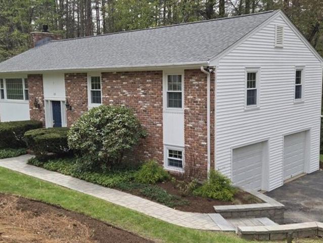 Walker Pond Rd, Sturbridge, Home For Sale