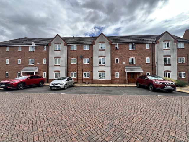 Walker Road, Walsall WS3 2 bed apartment to rent £900 pcm £208 pw