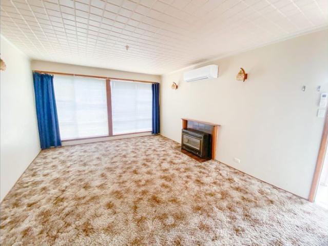 Walking distance from Morwell Park Primary