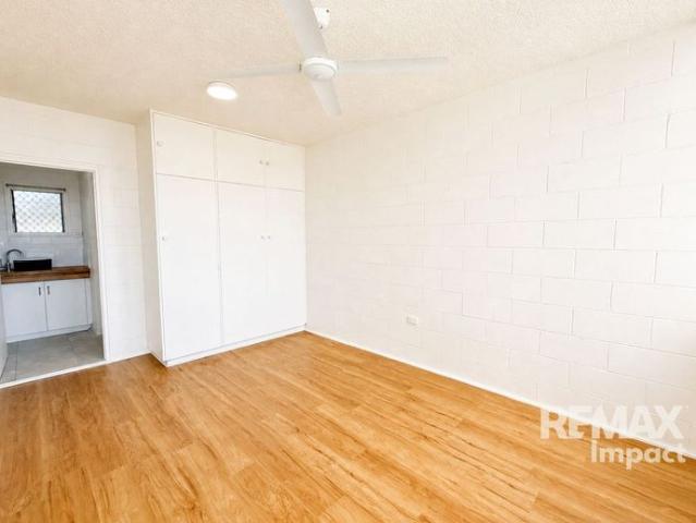 Walking Distance from Town!