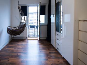 Walking distance to Mauerpark!, Berlin Amsterdam Apartments for Rent