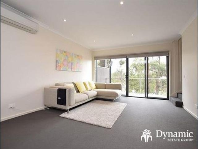 Walking Distance to Monash Uni Campus