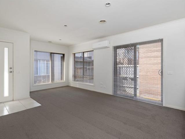 Walking Distance to Beach