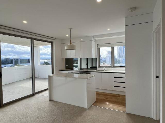 WALKING DISTANCE TO BEACH!