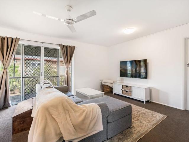 Walking distance to the CBD