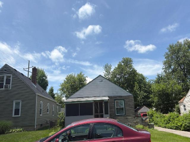Wallace Ave