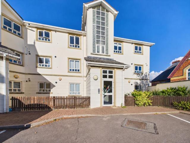 Wallace Apartments, Sherborne Street. 2 bed apartment to rent £1,200 pcm £277 pw