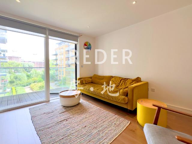 Wallace Court, Kidbrook SE3, 3 bed flat to rent, £3,200 pcm | PrimeLocation