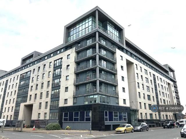 Wallace Street, Glasgow, G5 2 bed flat to rent £1,350 pcm £312 pw