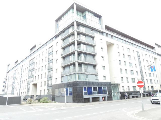 wallace street, glasgow, g5 8ah