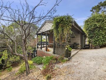 WALLACE 16 Wallace Street Lorne VIC