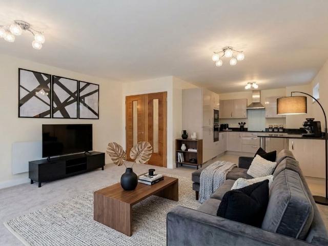 Waller Grove, Swanland, North Ferriby HU14, 2 bed flat to rent, £1,500 pcm | PrimeLocation