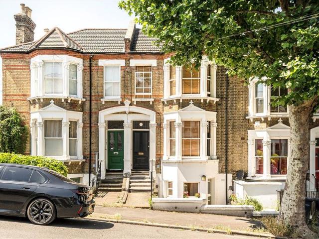 Waller Road, New Cross SE14, Studio to rent, £1,250 pcm | PrimeLocation