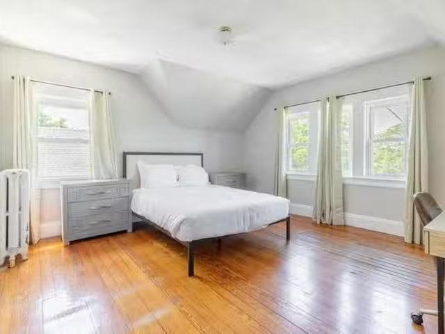 Wallingford Rd, Brighton, MA