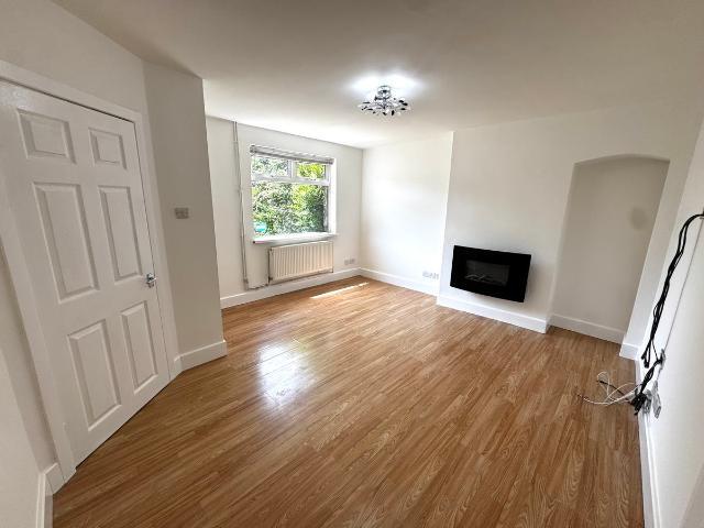 Wallingford Road, Bristol BS4, 3 bed semi detached house to rent, £1,800 pcm | PrimeLocation