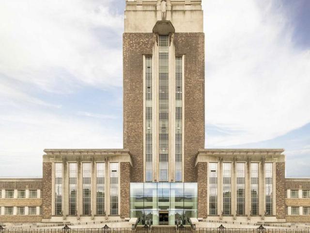 Wallis House, 1100 Great West Road, London, TW8 0HE, United Kingdom | 3 bed apartment for rent #139267086 | Rentberry