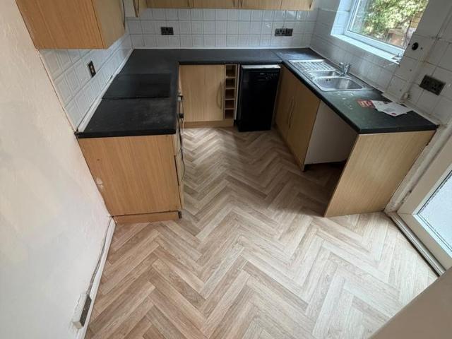 Wallis Street, Nottingham. 3 bed detached house to rent £920 pcm £212 pw
