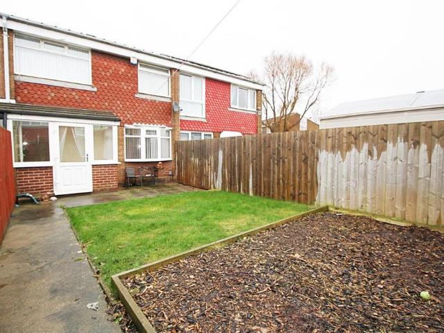 Wallsend NE28 3 bed terraced house to rent £825 pcm £190 pw