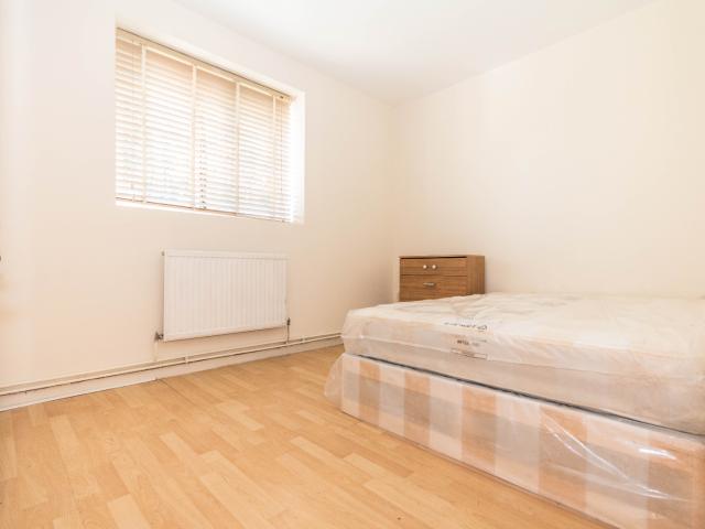 Wallwood Street, London, E14
