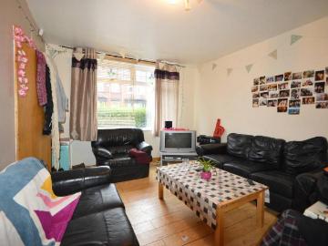 Walmsley Road, Hyde Park LS6 5 bed terraced house to rent £2,383 pcm £550 pw