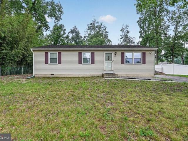 Walnut Ave, Hainesport, Home For Sale