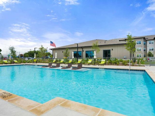 Walnut Springs 1 Bedroom Apartment for Rent at 2551 N Guadalupe St, Seguin, TX 78155